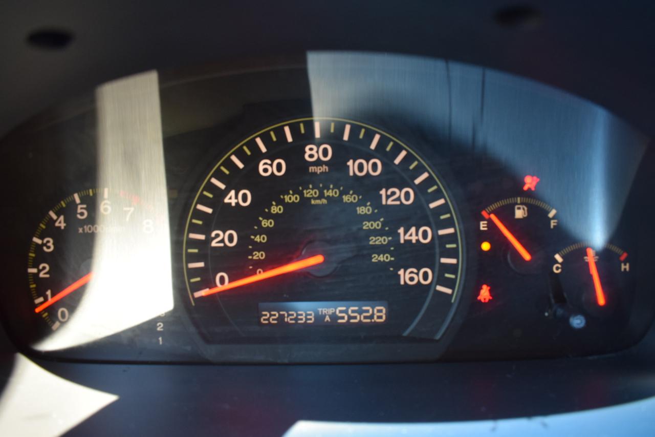 Honda Accord LX sedan AT 2004