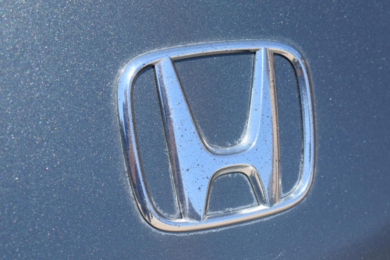 Honda Accord LX sedan AT 2004