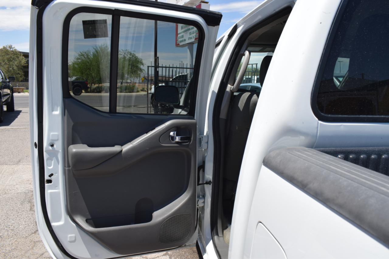 Nissan Frontier  2016