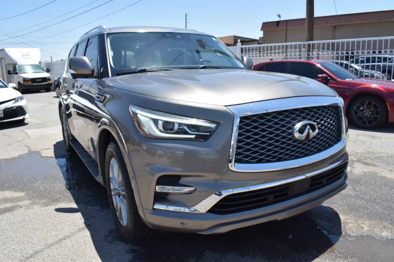 Infiniti QX80 LUXE 2019