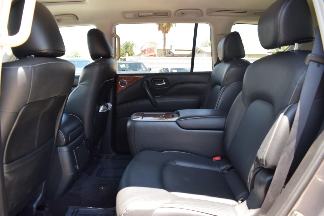 Infiniti QX80 LUXE 2019