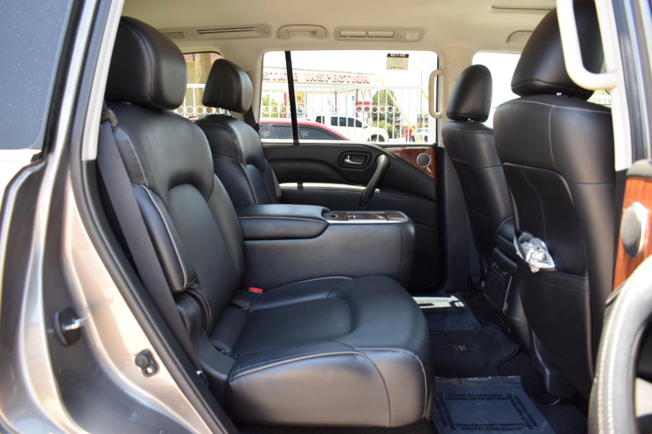 Infiniti QX80 LUXE 2019