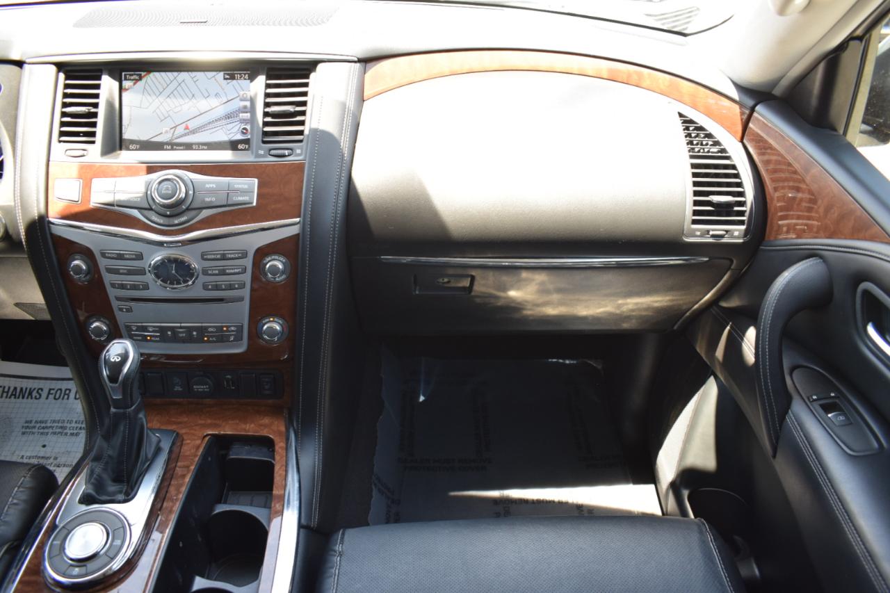 Infiniti QX80 LUXE 2019