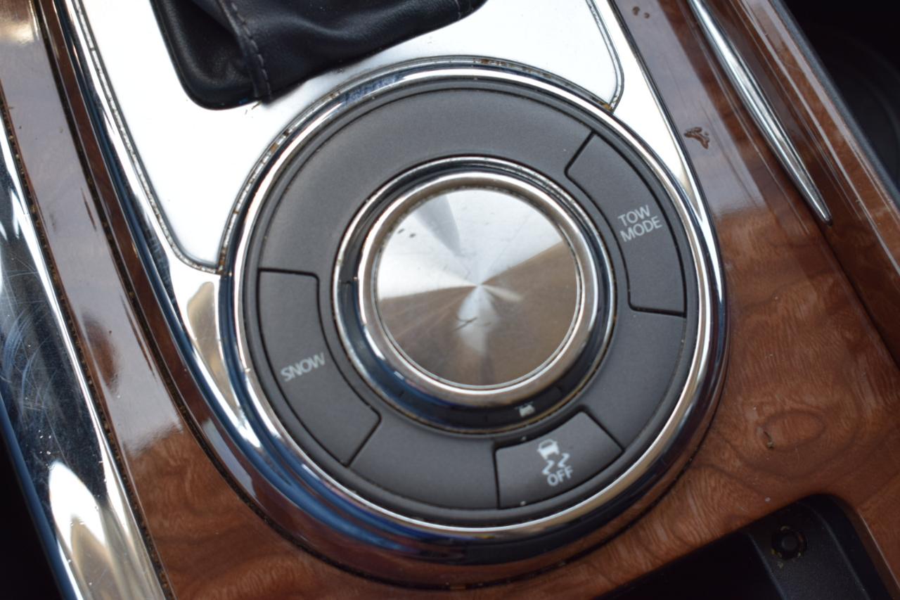 Infiniti QX80 LUXE 2019