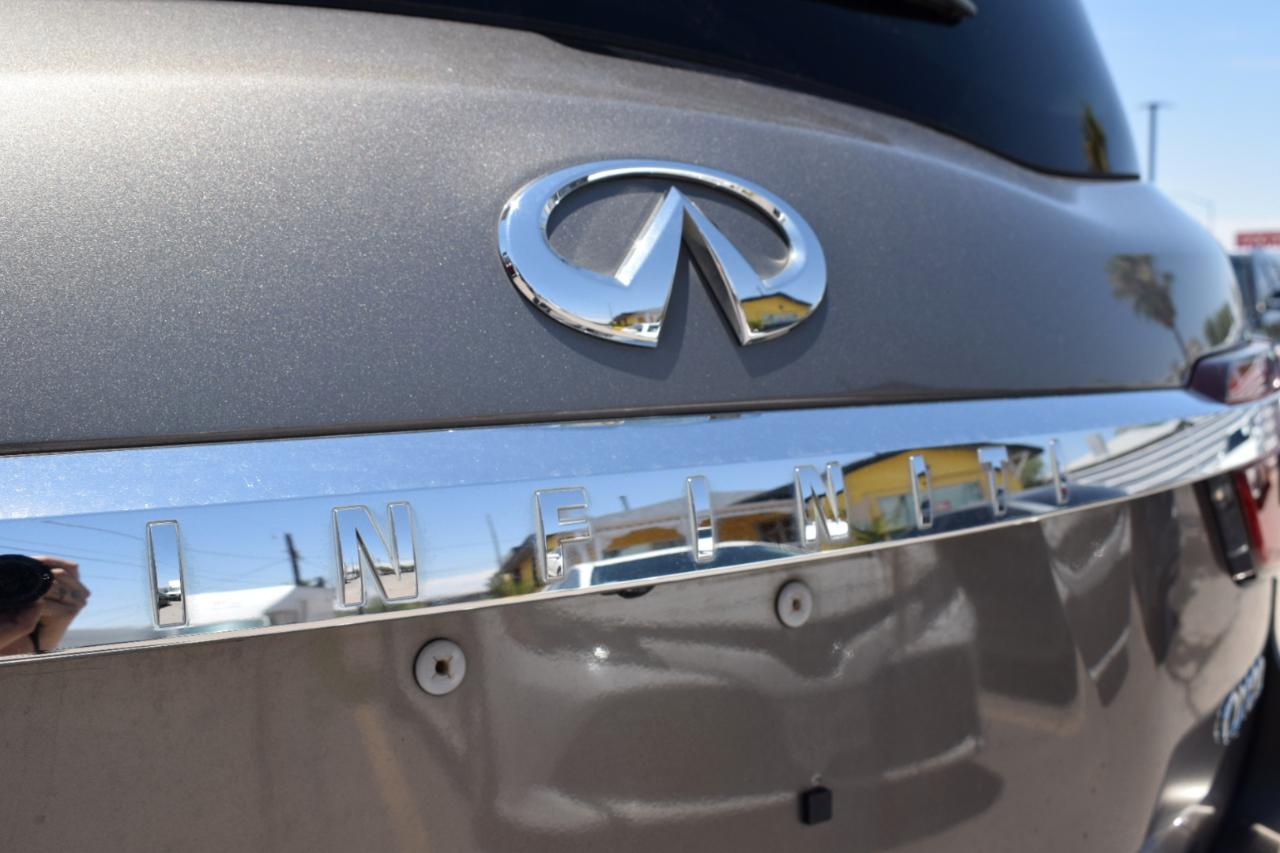 Infiniti QX80 LUXE 2019