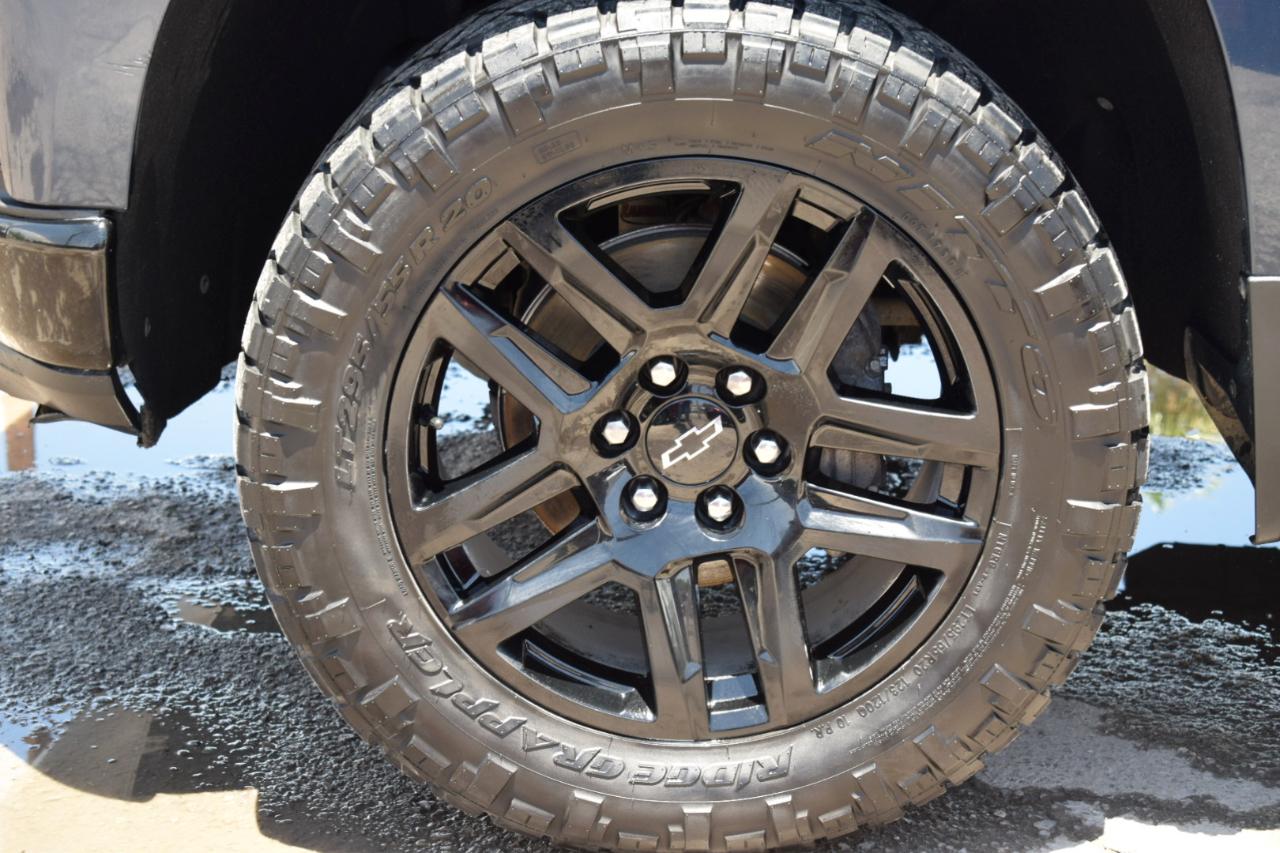 Chevrolet Silverado 1500 Custom Trail Boss Crew Cab Short Box 4WD 2020