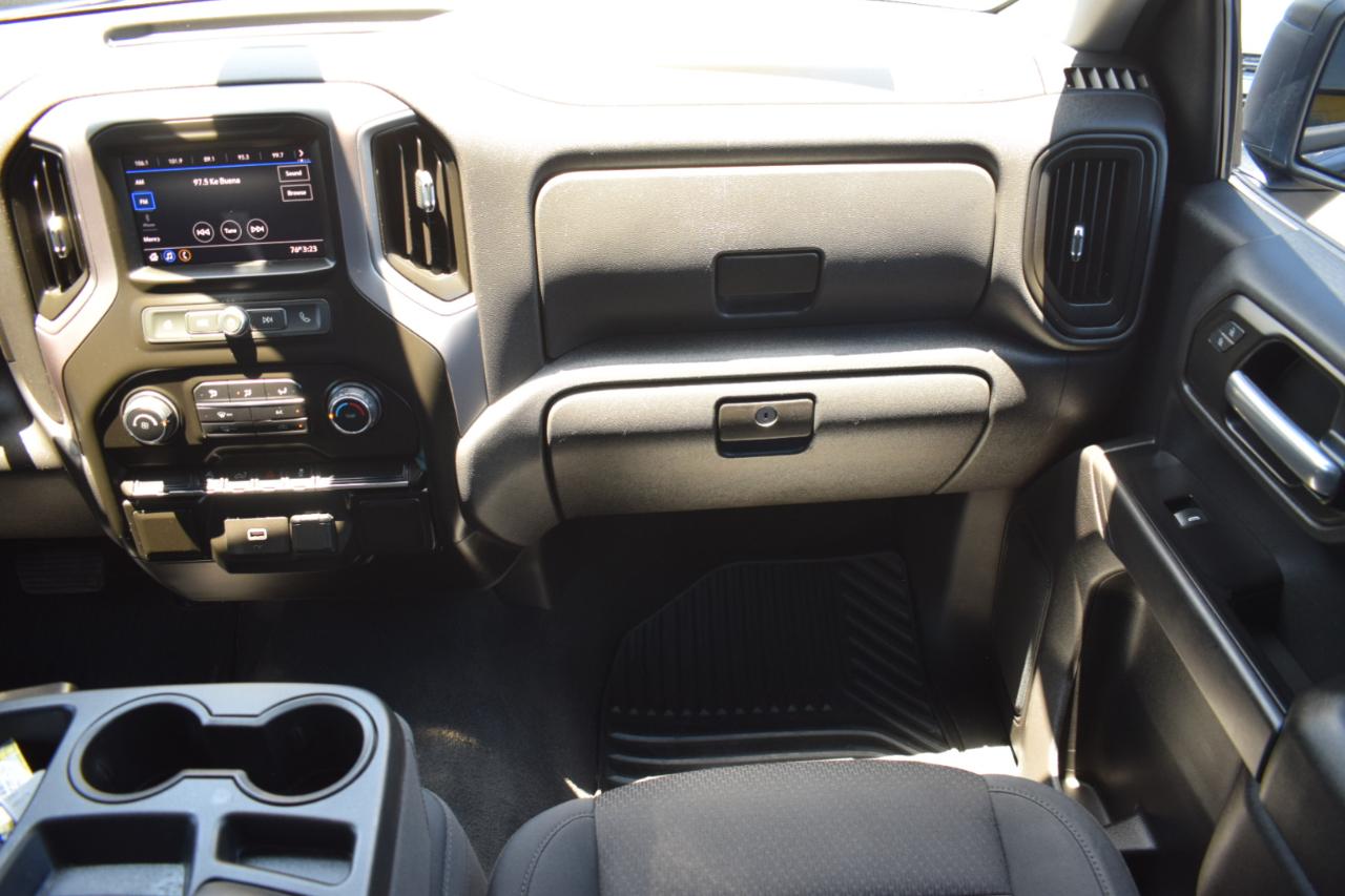 Chevrolet Silverado 1500 Custom Trail Boss Crew Cab Short Box 4WD 2020