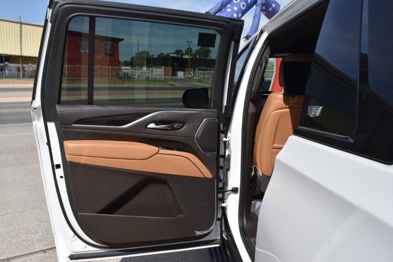 Cadillac Escalade ESV Sport AWD 2021