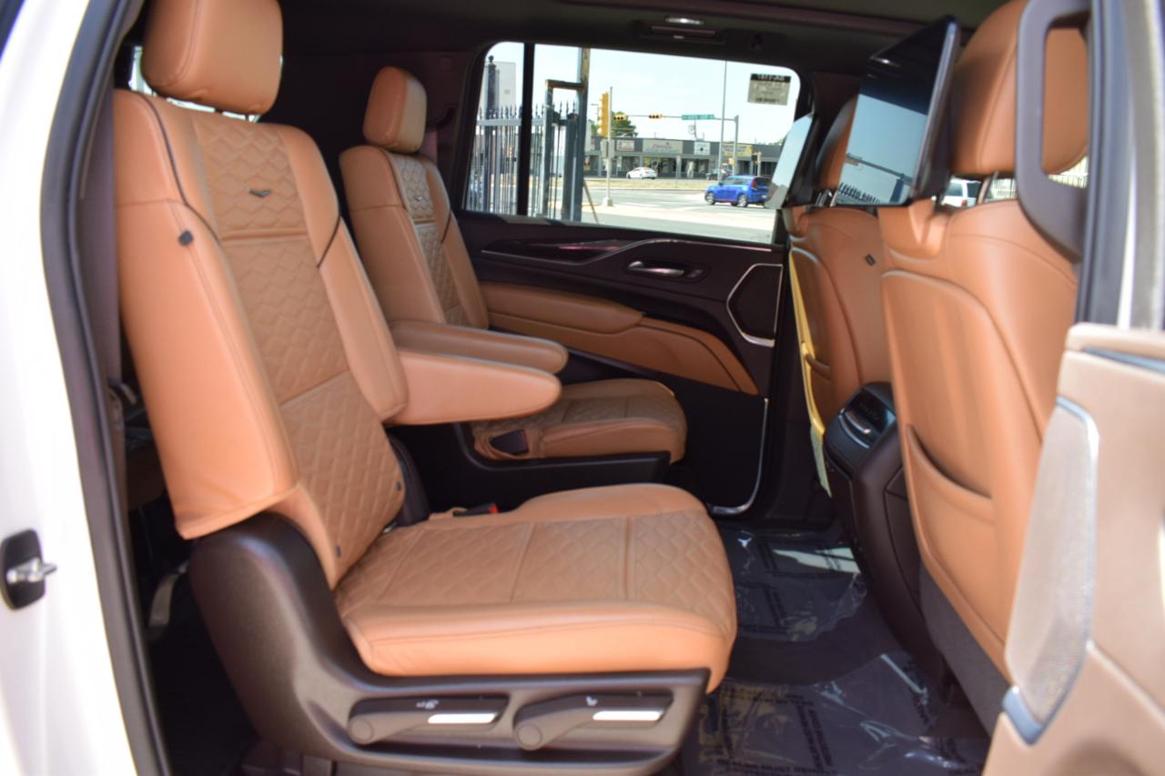 Cadillac Escalade ESV Sport AWD 2021