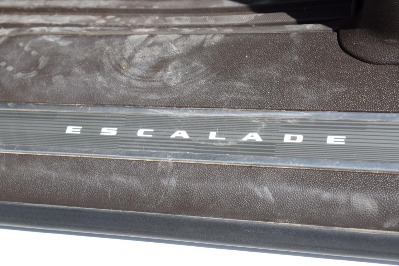 Cadillac Escalade ESV Sport AWD 2021