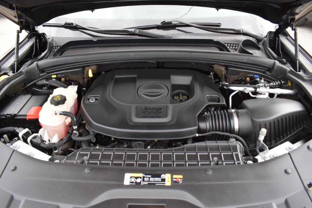 Jeep Grand Cherokee L Summit 4WD 2022