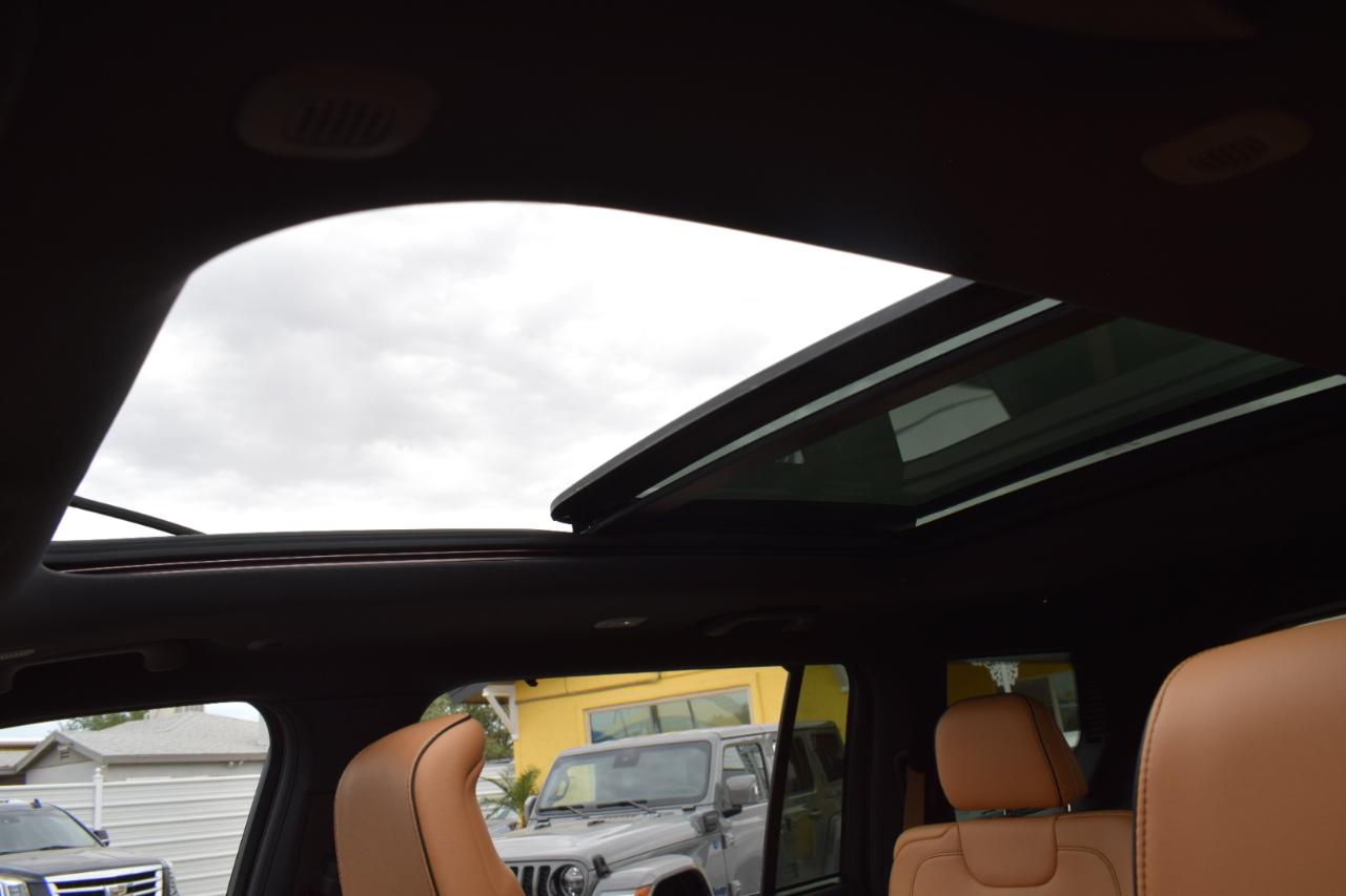 Jeep Grand Cherokee L Summit 4WD 2022