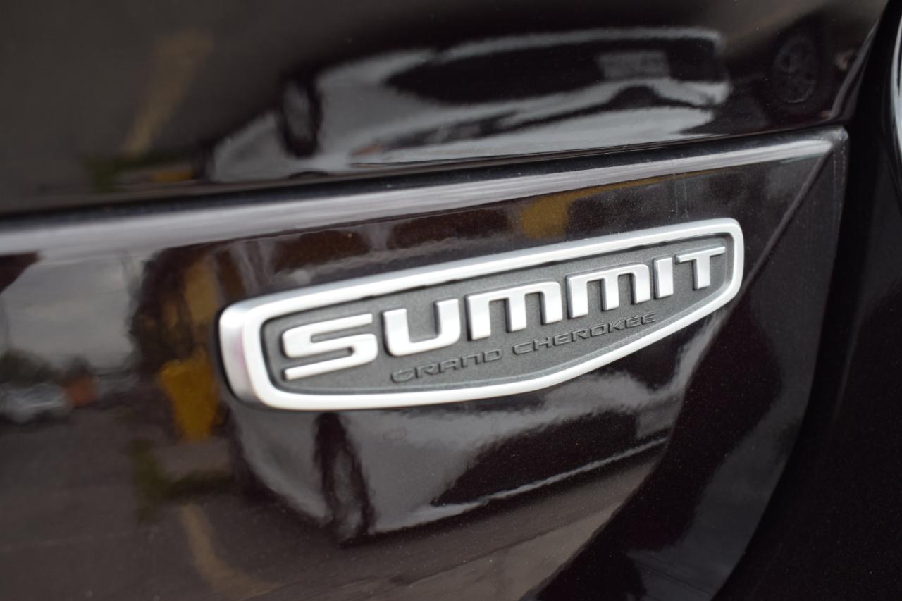 Jeep Grand Cherokee L Summit 4WD 2022