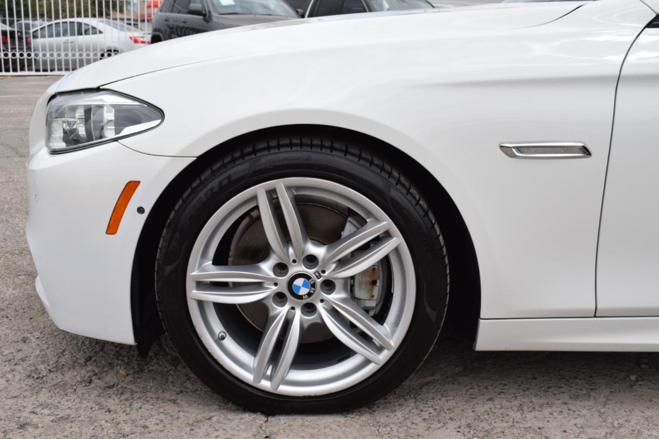 BMW 5-Series 550i 2016