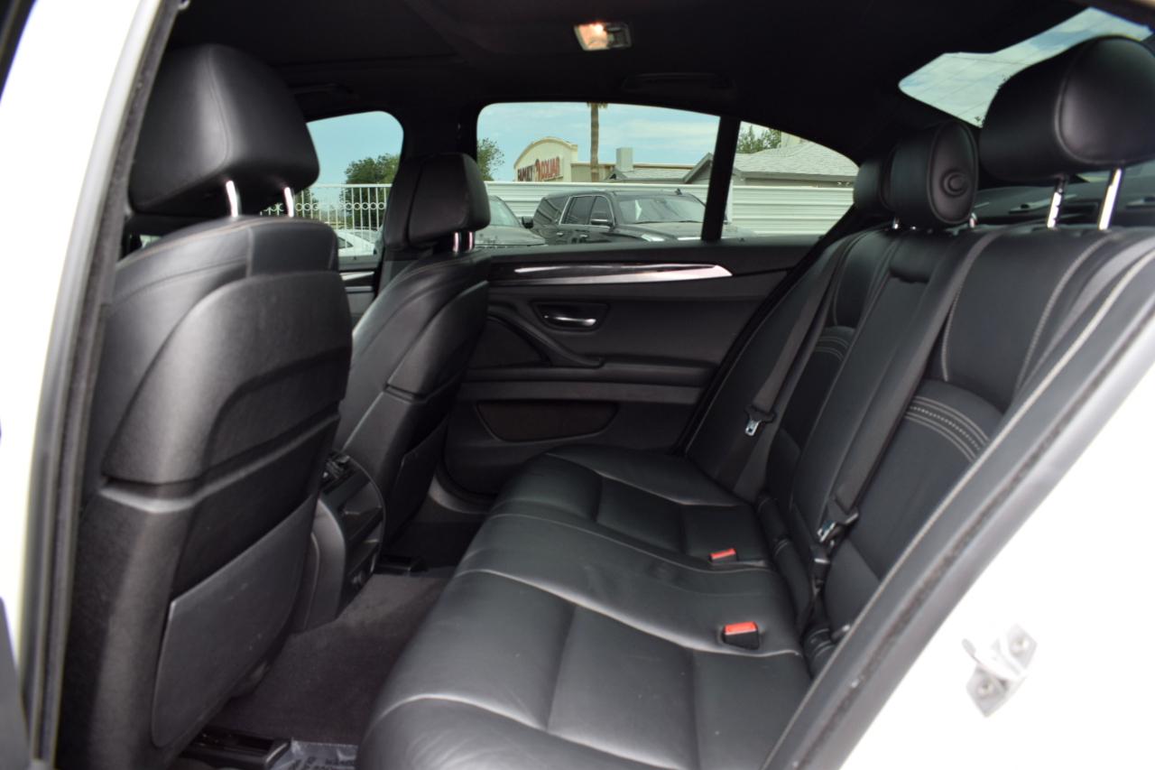 BMW 5-Series 550i 2016