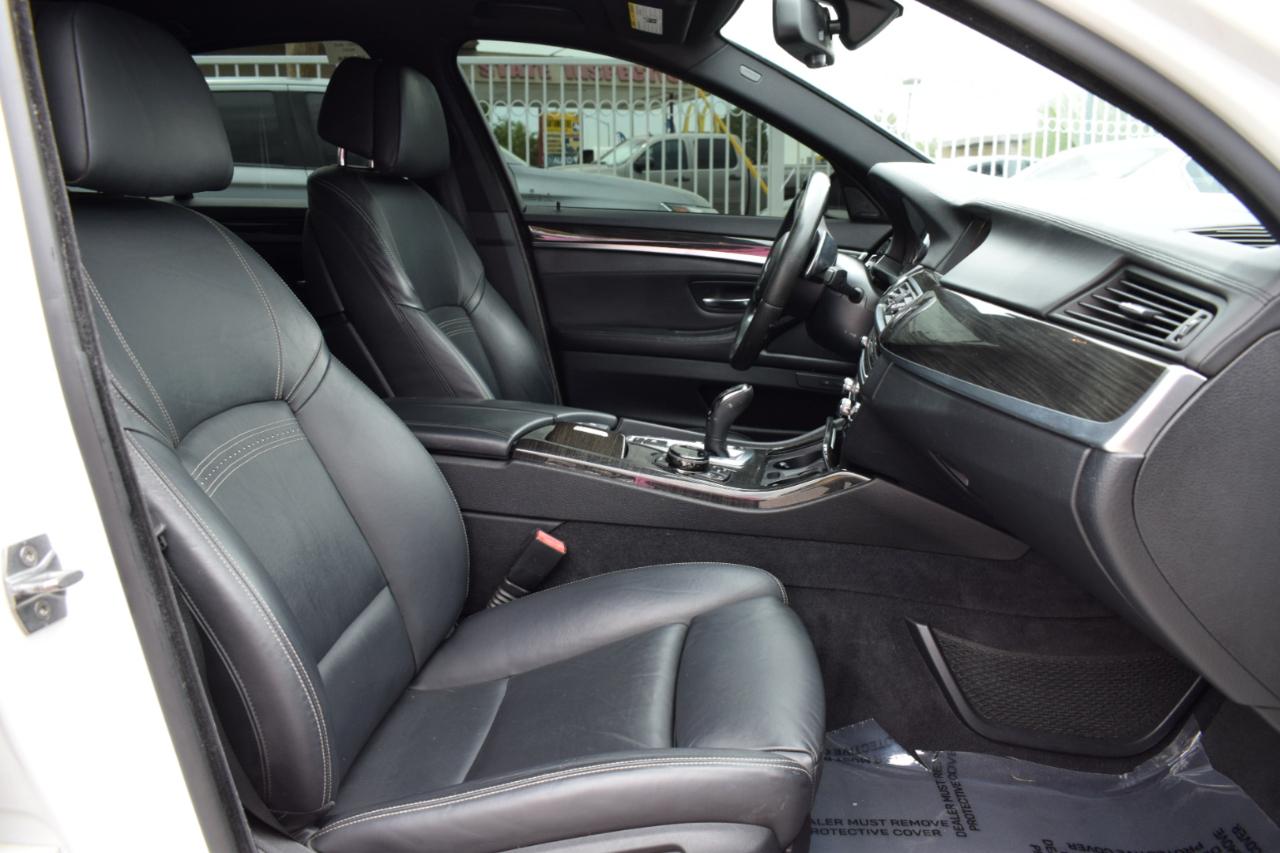 BMW 5-Series 550i 2016