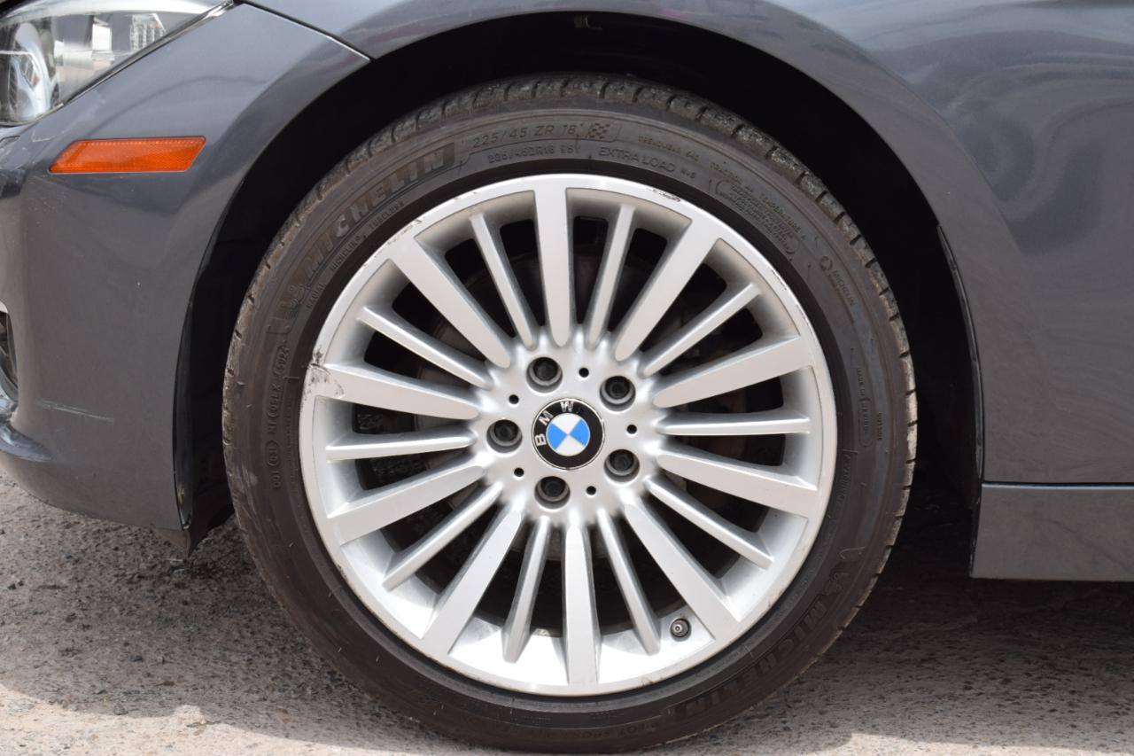 BMW 3 Series 328i 4dr Sdn 2013