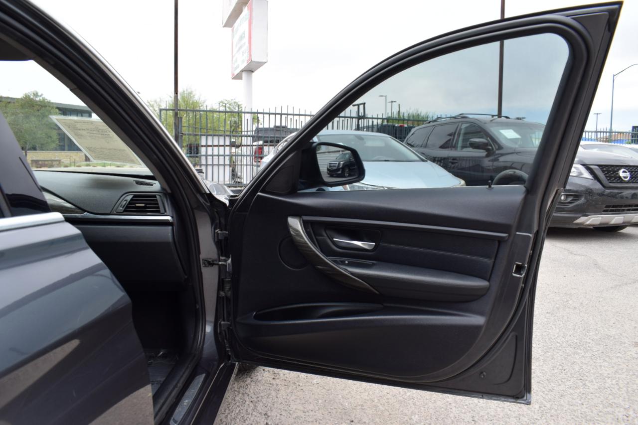 BMW 3 Series 328i 4dr Sdn 2013