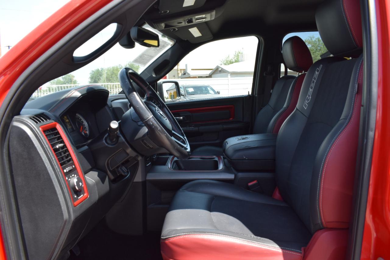 RAM 1500 Rebel Crew Cab SWB 4WD 2016