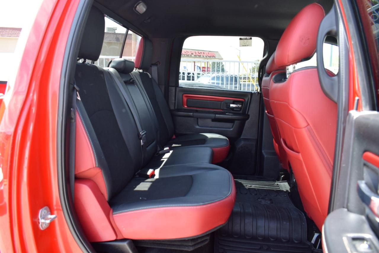 RAM 1500 Rebel Crew Cab SWB 4WD 2016