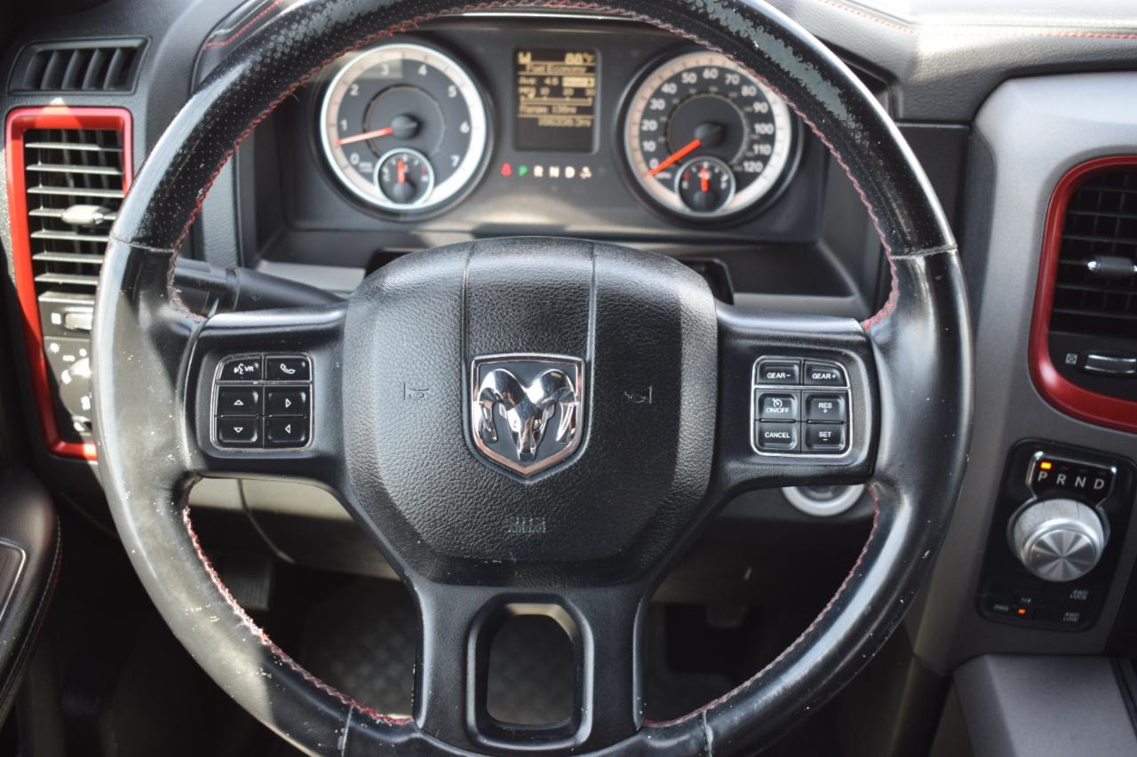 RAM 1500 Rebel Crew Cab SWB 4WD 2016