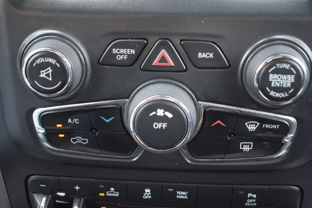 RAM 1500 Rebel Crew Cab SWB 4WD 2016