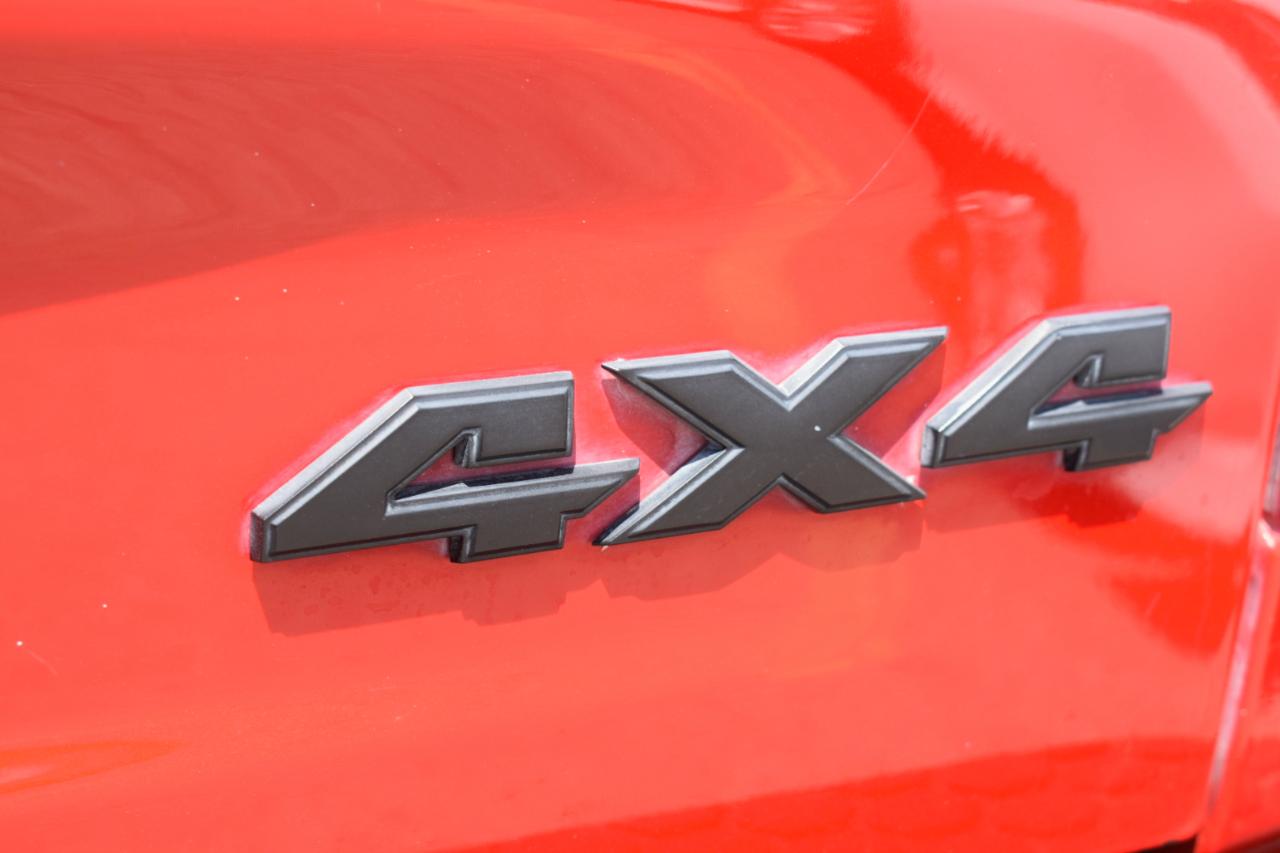 RAM 1500 Rebel Crew Cab SWB 4WD 2016