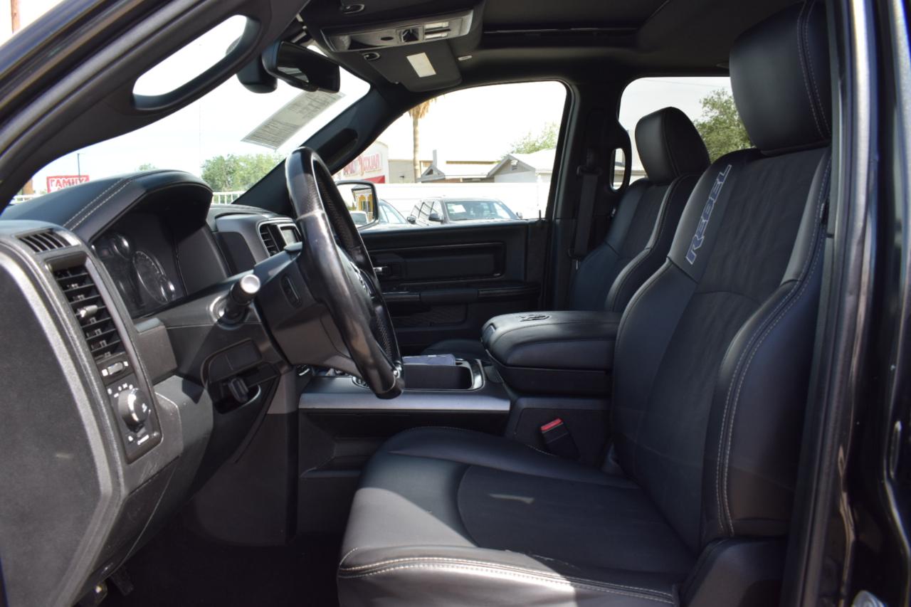 RAM 1500 Rebel Crew Cab SWB 4WD 2018
