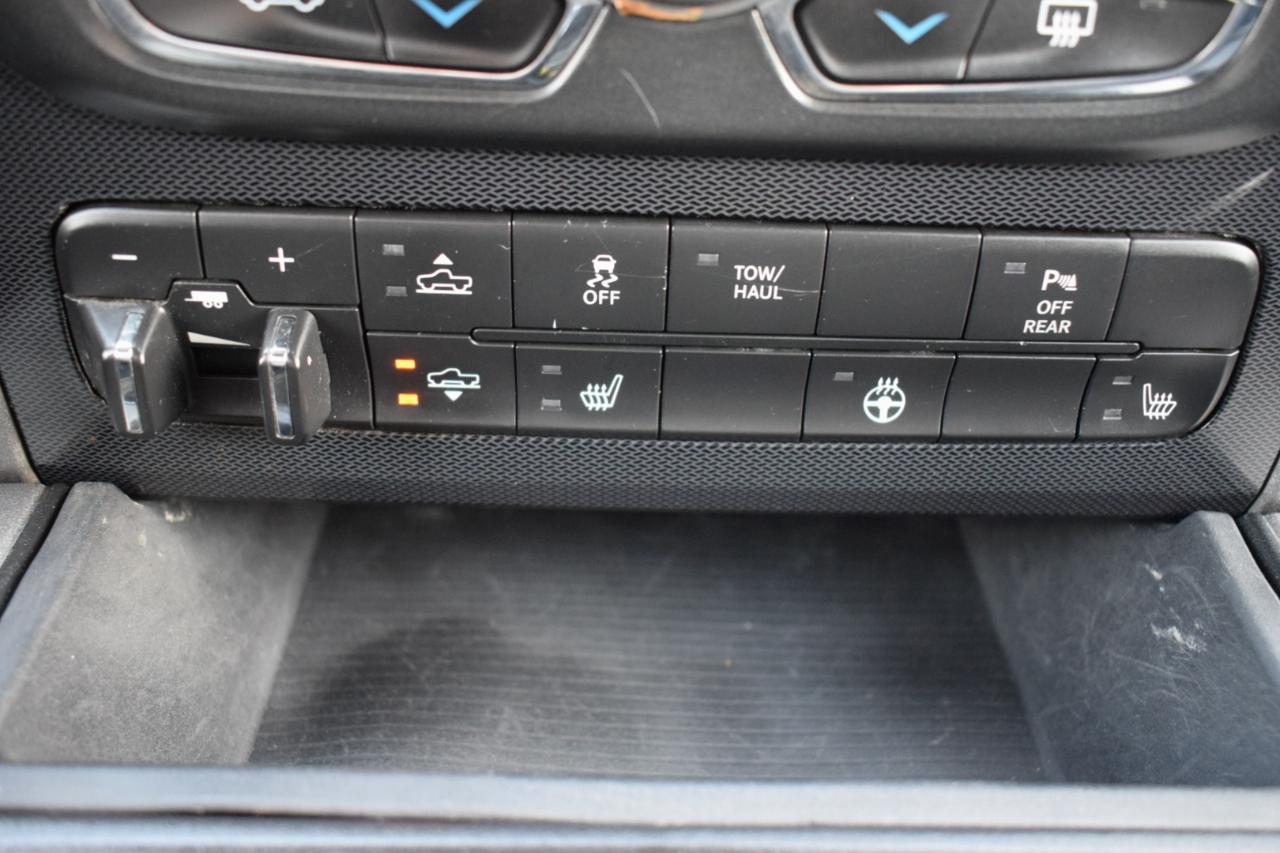 RAM 1500 Rebel Crew Cab SWB 4WD 2018