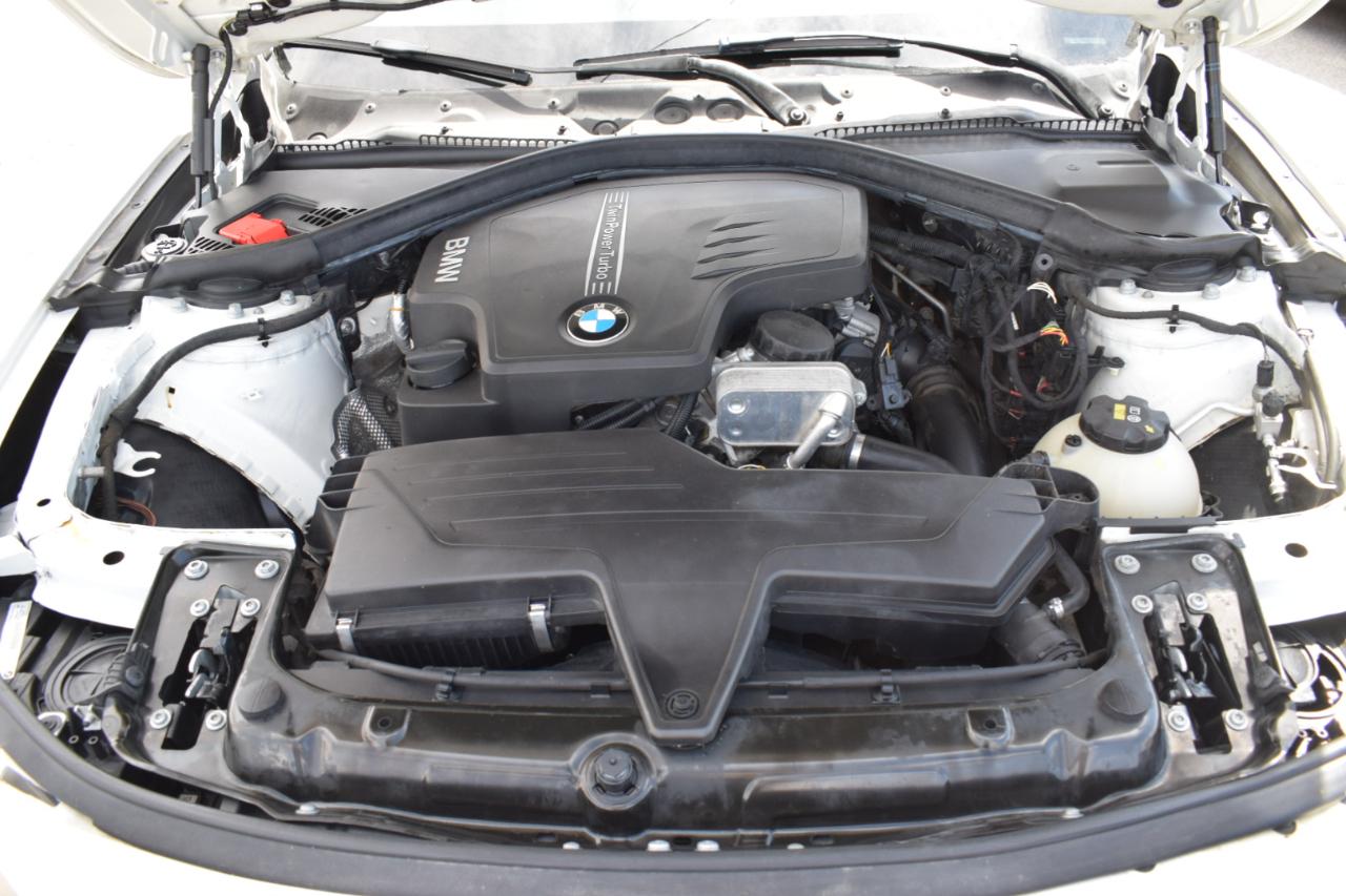 BMW 3-Series 320i Sedan 2015