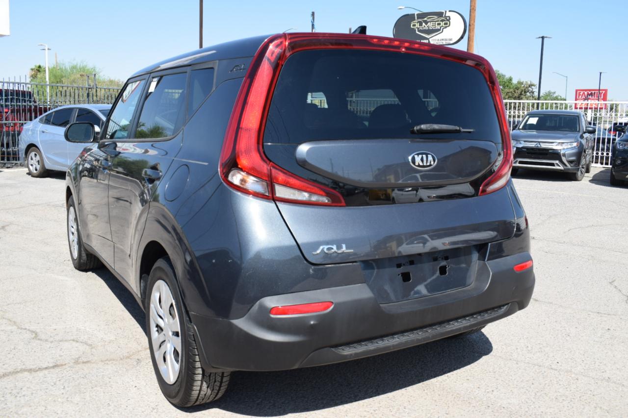 Kia Soul LX CVT 2021