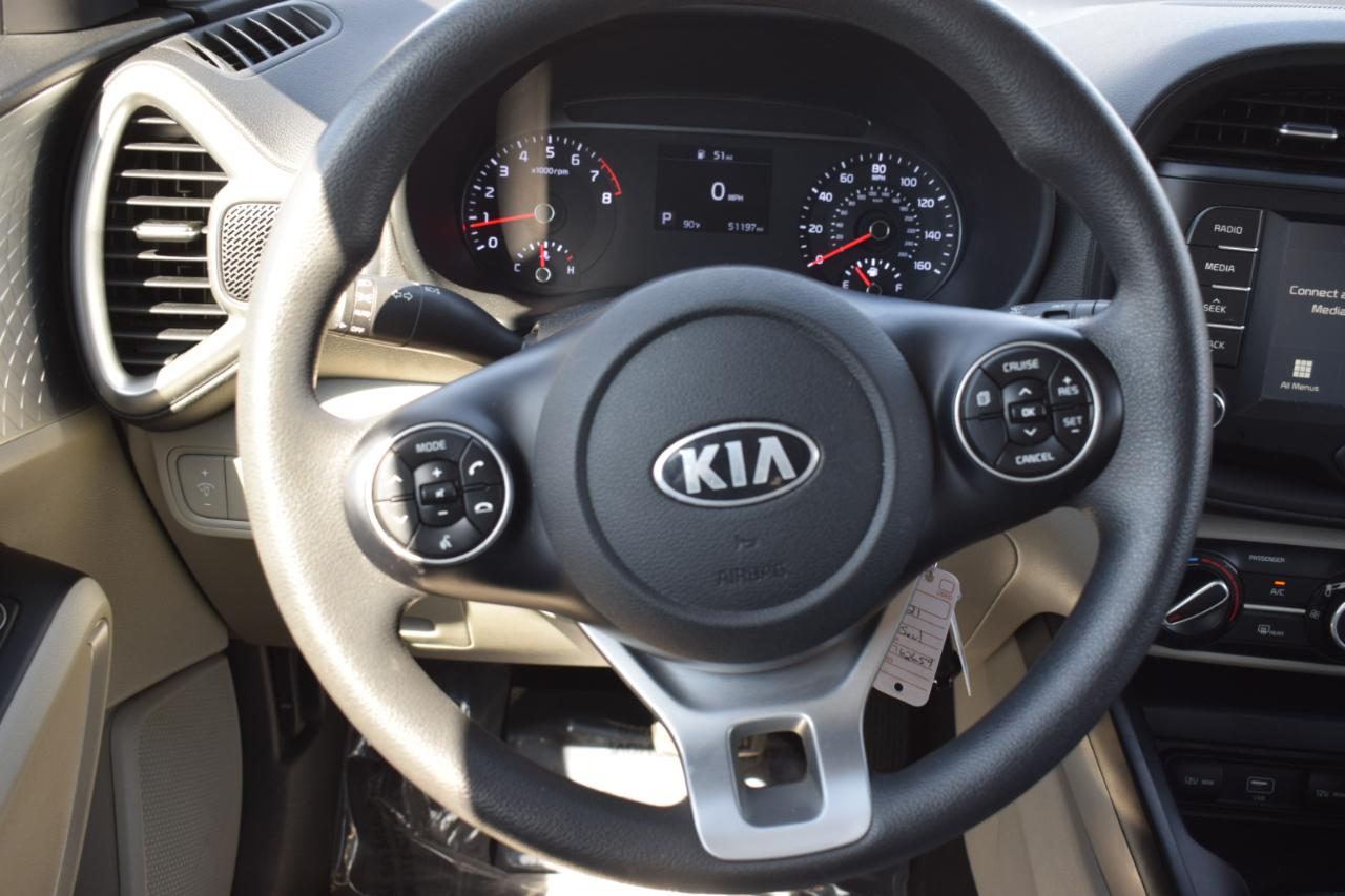 Kia Soul LX CVT 2021