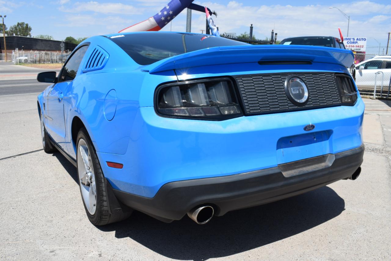 Ford Mustang GT Coupe 2010