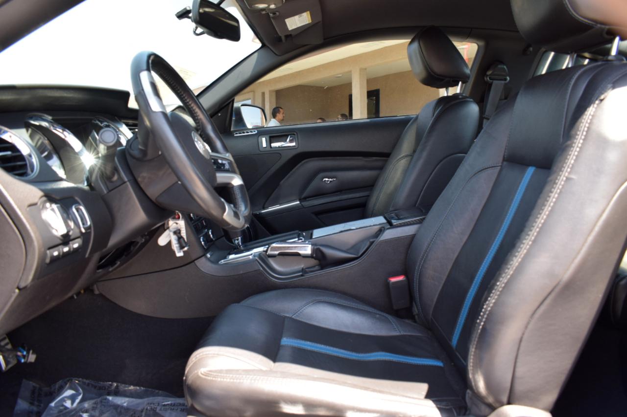 Ford Mustang GT Coupe 2010