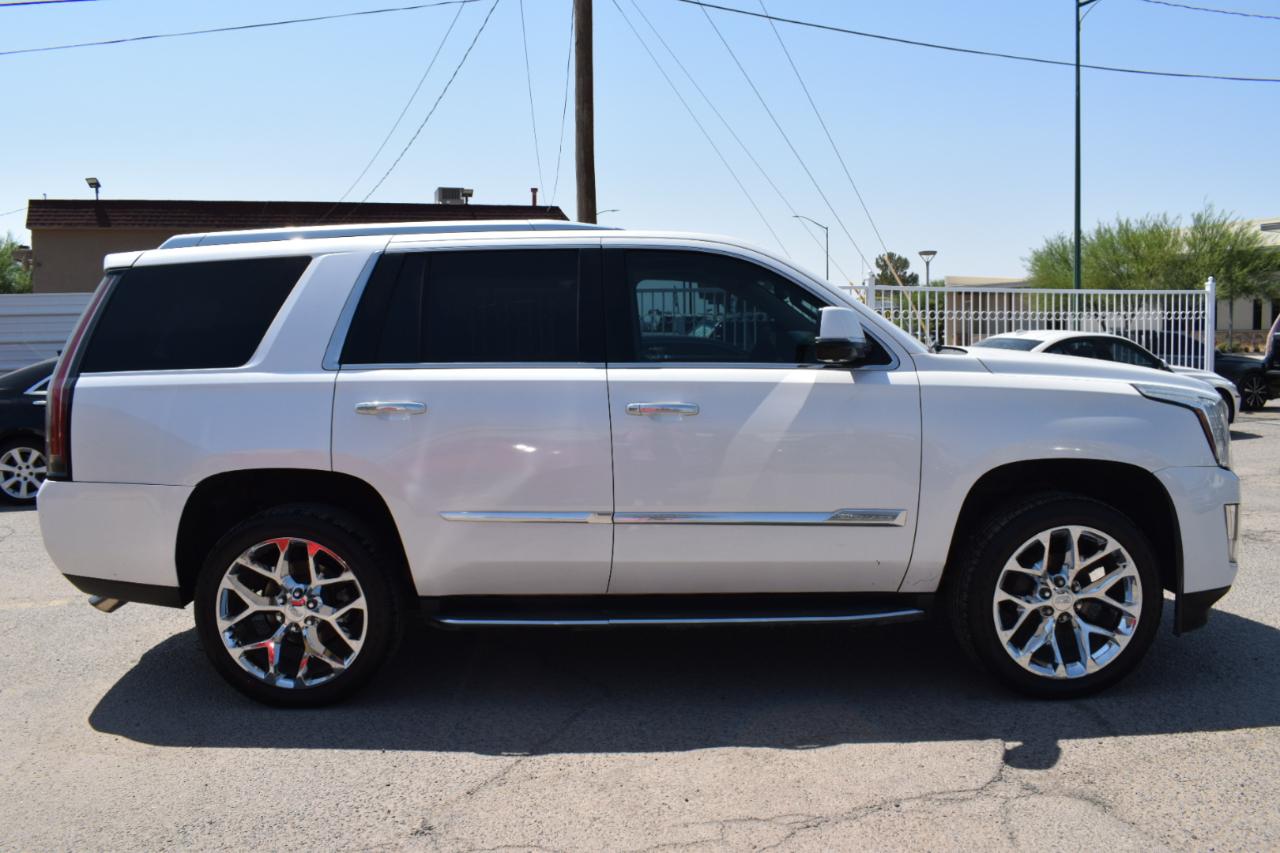 Cadillac Escalade Luxury 4WD 2016