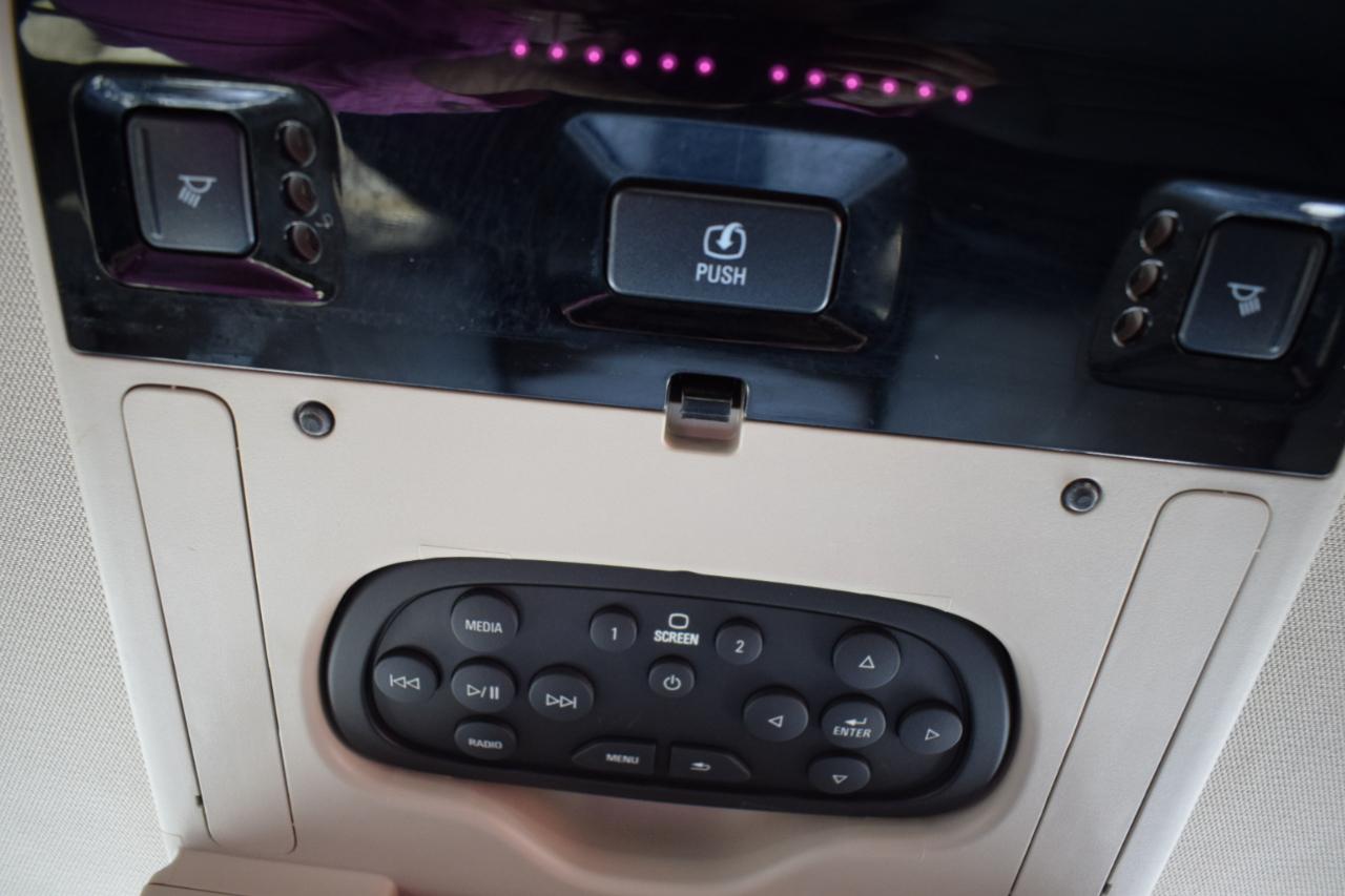 Cadillac Escalade Luxury 4WD 2016