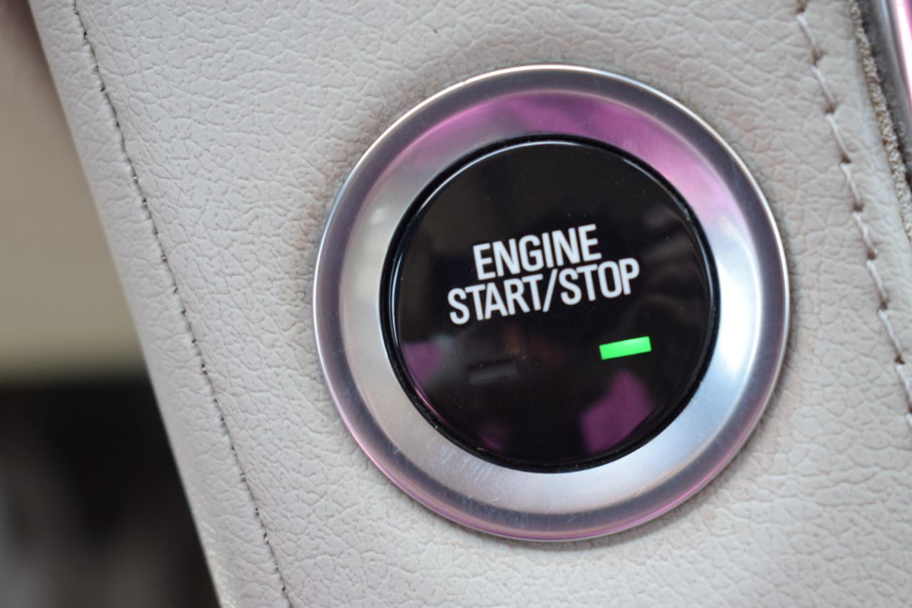 Cadillac Escalade Luxury 4WD 2016