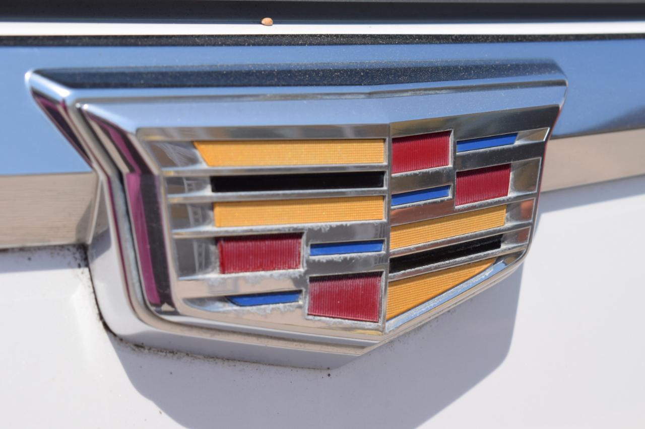 Cadillac Escalade Luxury 4WD 2016