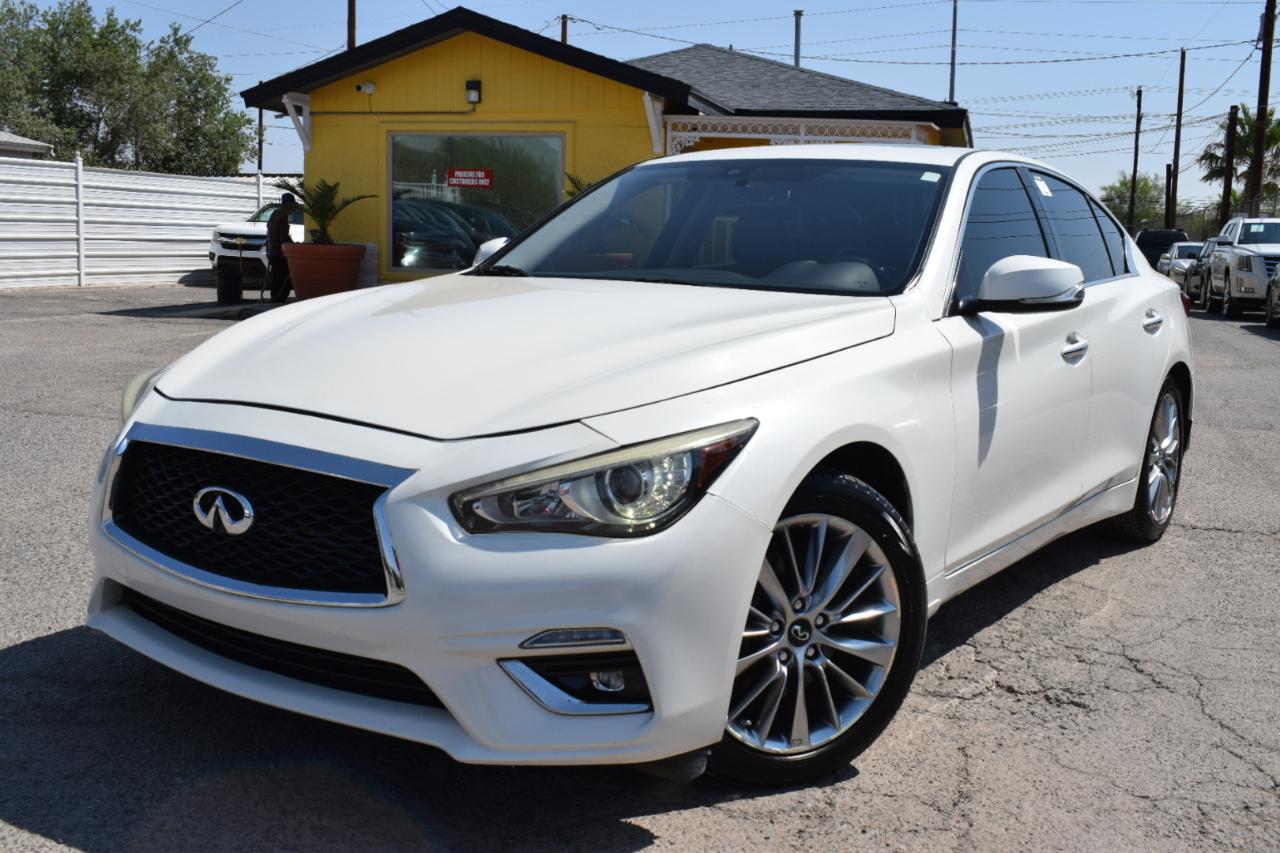 Infiniti Q50 3.0t LUXE AWD 2018