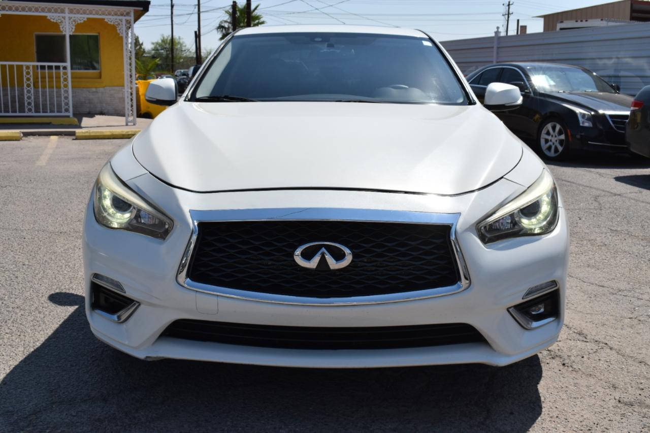 Infiniti Q50 3.0t LUXE AWD 2018