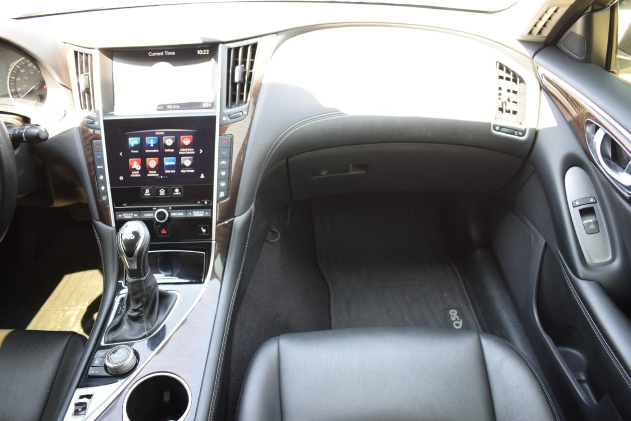 Infiniti Q50 3.0t LUXE AWD 2018