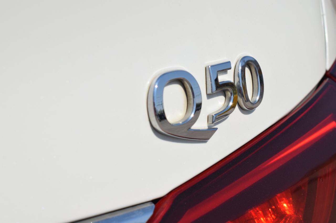 Infiniti Q50 3.0t LUXE AWD 2018