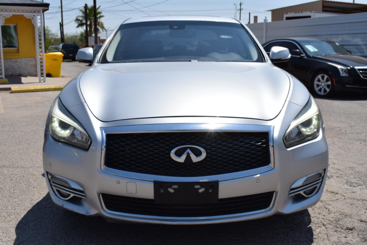 Infiniti Q70 3.7 2017