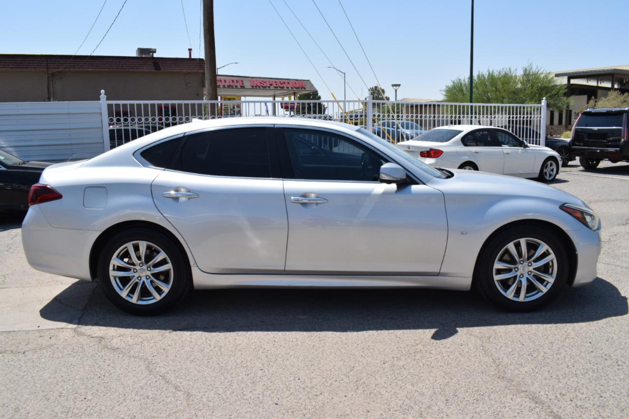Infiniti Q70 3.7 2017