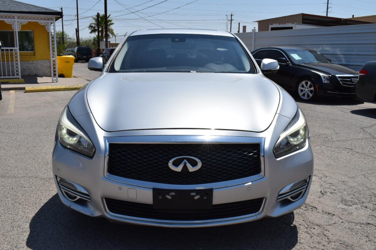 Infiniti Q70 3.7 2017