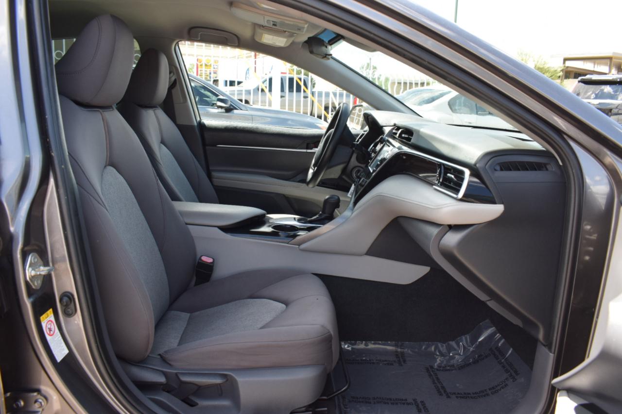 Toyota Camry LE 2018
