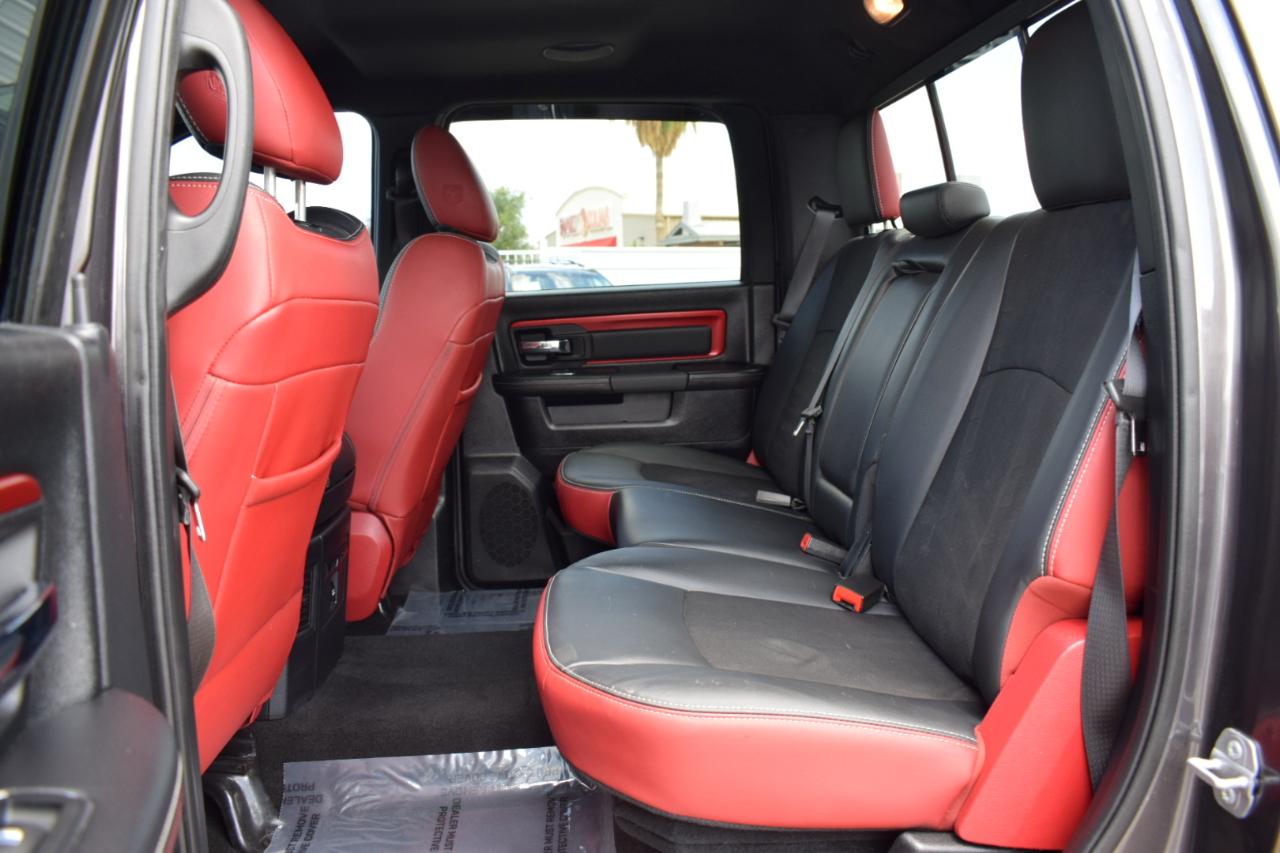 RAM 1500 Rebel Crew Cab SWB 4WD 2015
