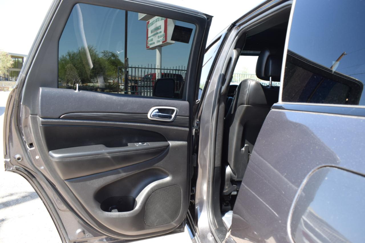Jeep Grand Cherokee  2019