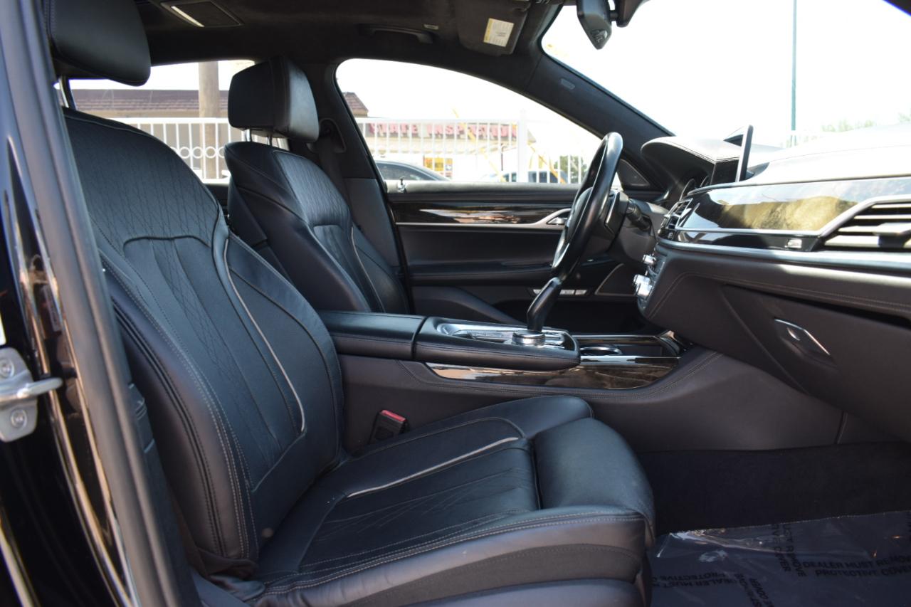 BMW 7-Series 750i xDrive 2016