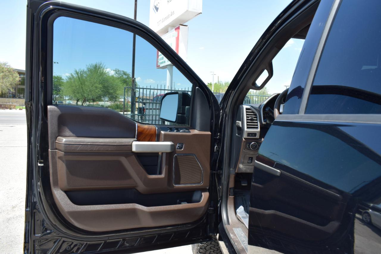 Ford F-150 Lariat SuperCrew 6.5-ft. Bed 4WD 2017